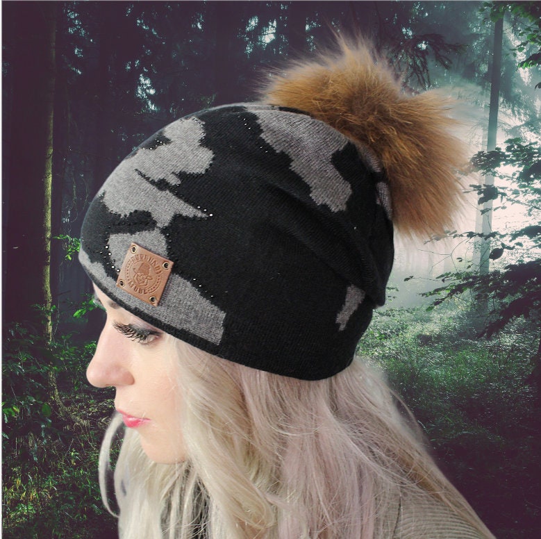 Cashmere camouflage fox fur hat and fingerless mittens set