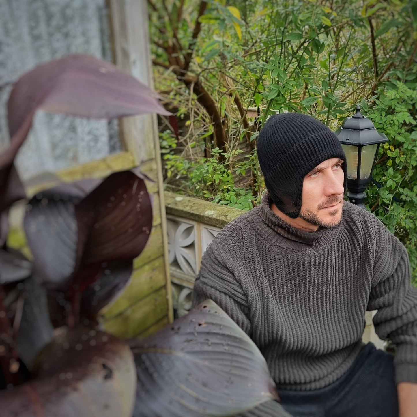 black Men’s Woollen Winter Earflap Hat – Warm Cashmere Blend Beanie, Cozy Cold Weather Hat, Stylish Gift for Him, Unisex Design