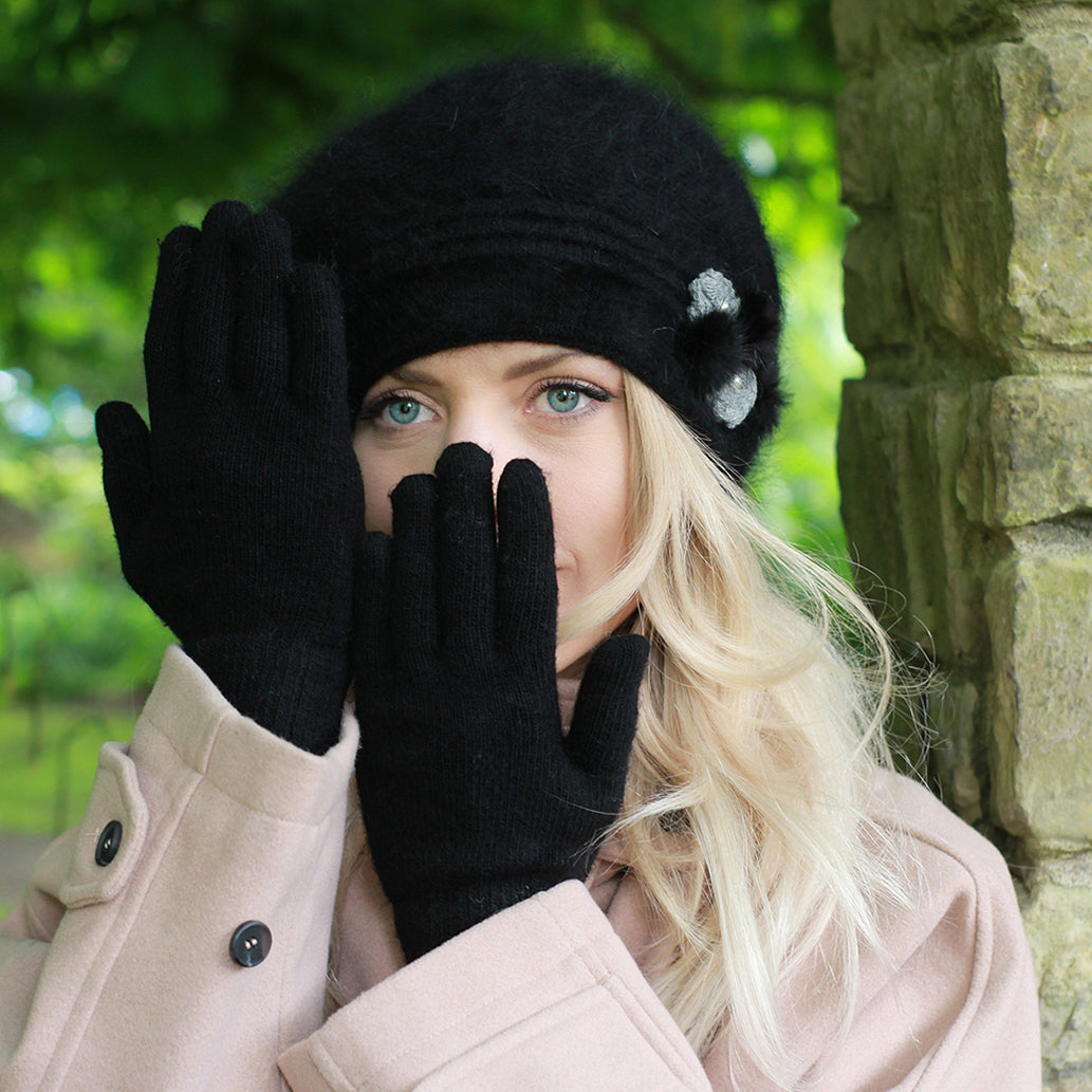 black Wool Winter Beret – Warm Double-Layer French Style Hat, Cozy Gift for Her, Mum or Grandma