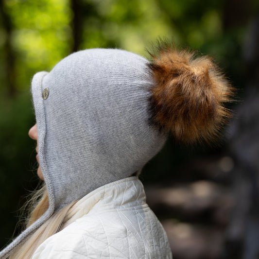 light grey Women’s Cashmere Winter Hat