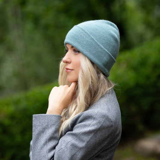 light blue Women’s Double-Layer Cashmere Beanie – 2-in-1 Style