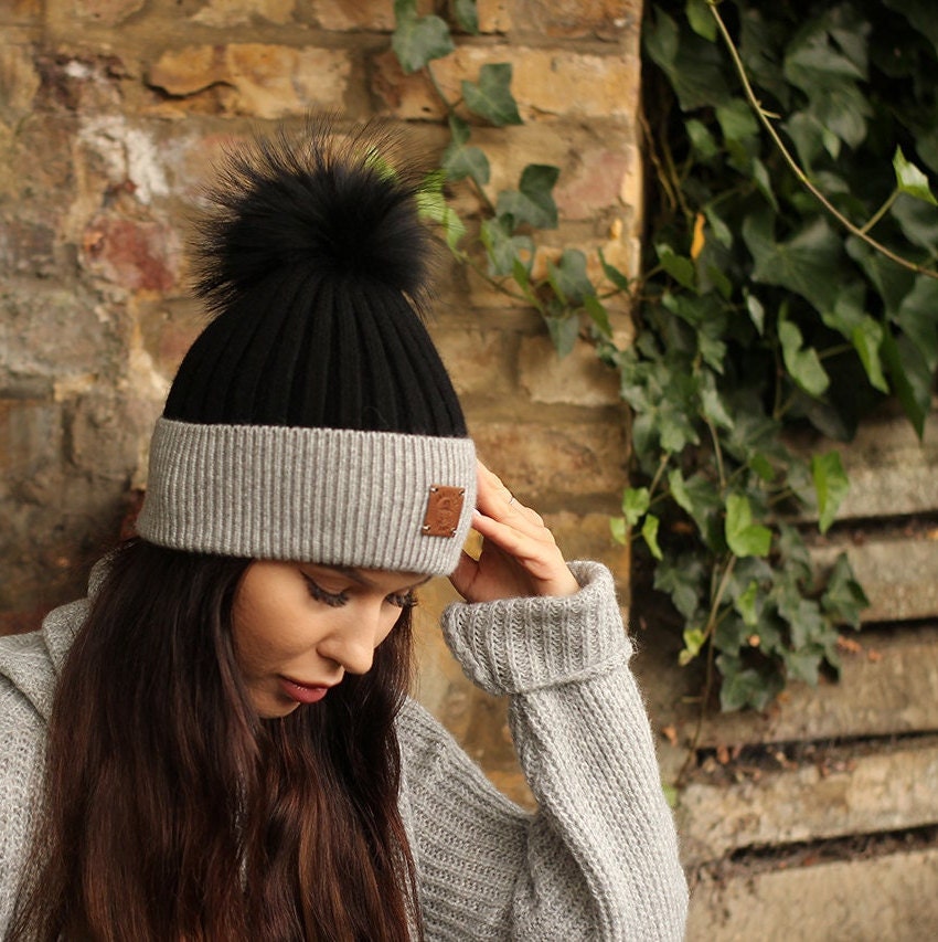 black Cashmere real fur pom pom beanie