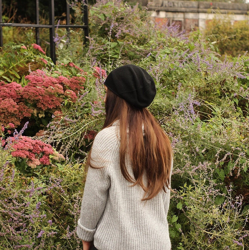 black Cashmere women's slouchy hat