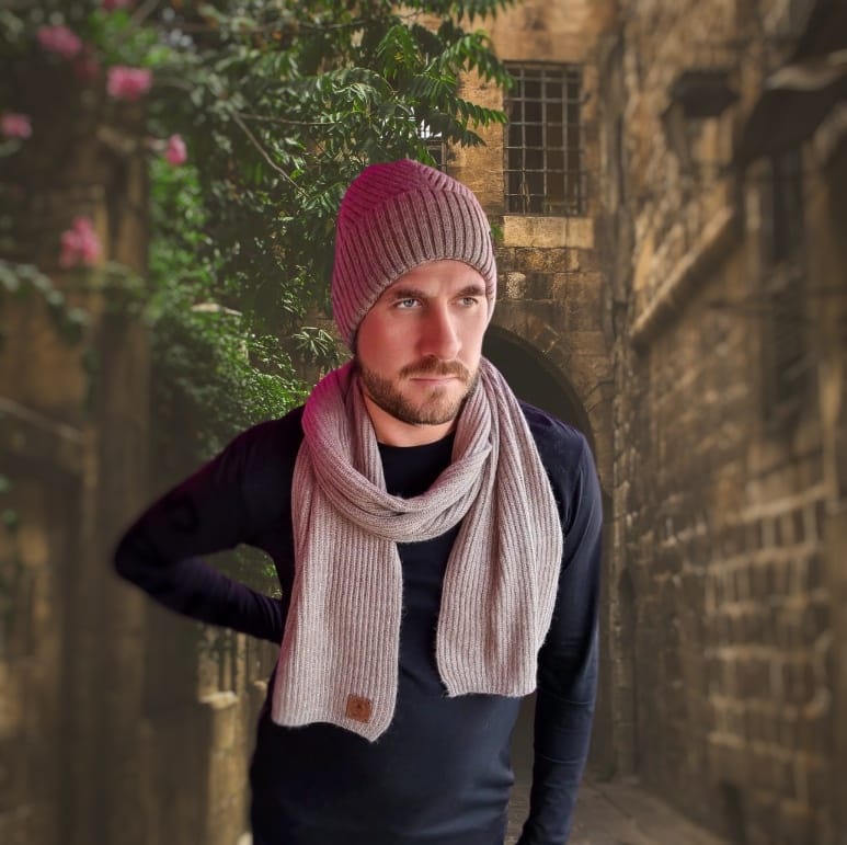 brown Long Cashmere Scarf for Men's – Soft, Warm Winter Wrap, Elegant Him or Her, Cozy Unisex Accessory for Cold Weather