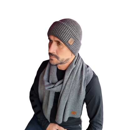 Grey Long and Wide Cashmere Scarf for Women & Men – Soft, Warm Winter Wrap, Elegant Gift for Her or Him, Cozy Unisex Accessory for Cold Weather