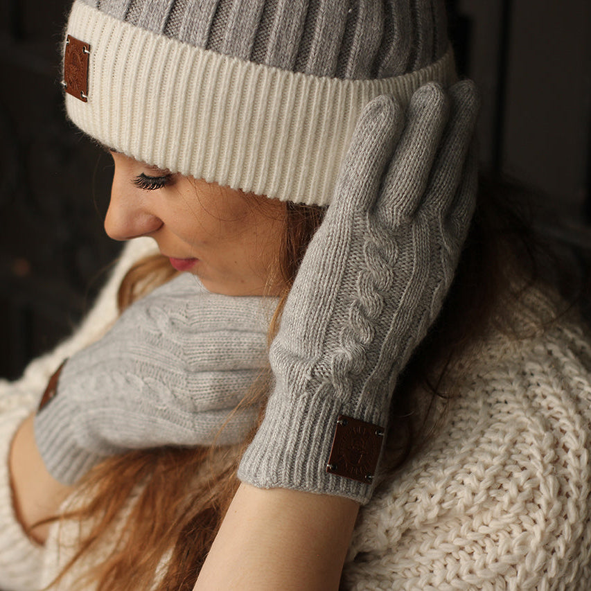 light grey Luxurious Cashmere Gloves for Women
