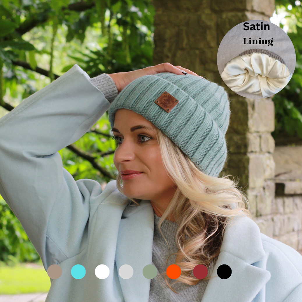 Bonnet pour femme doublé de soie et cachemire de petite taille, bonnet coupe-vent d'hiver, idéal pour les cheveux épais, bouclés et sans frisottis, cadeau pour elle