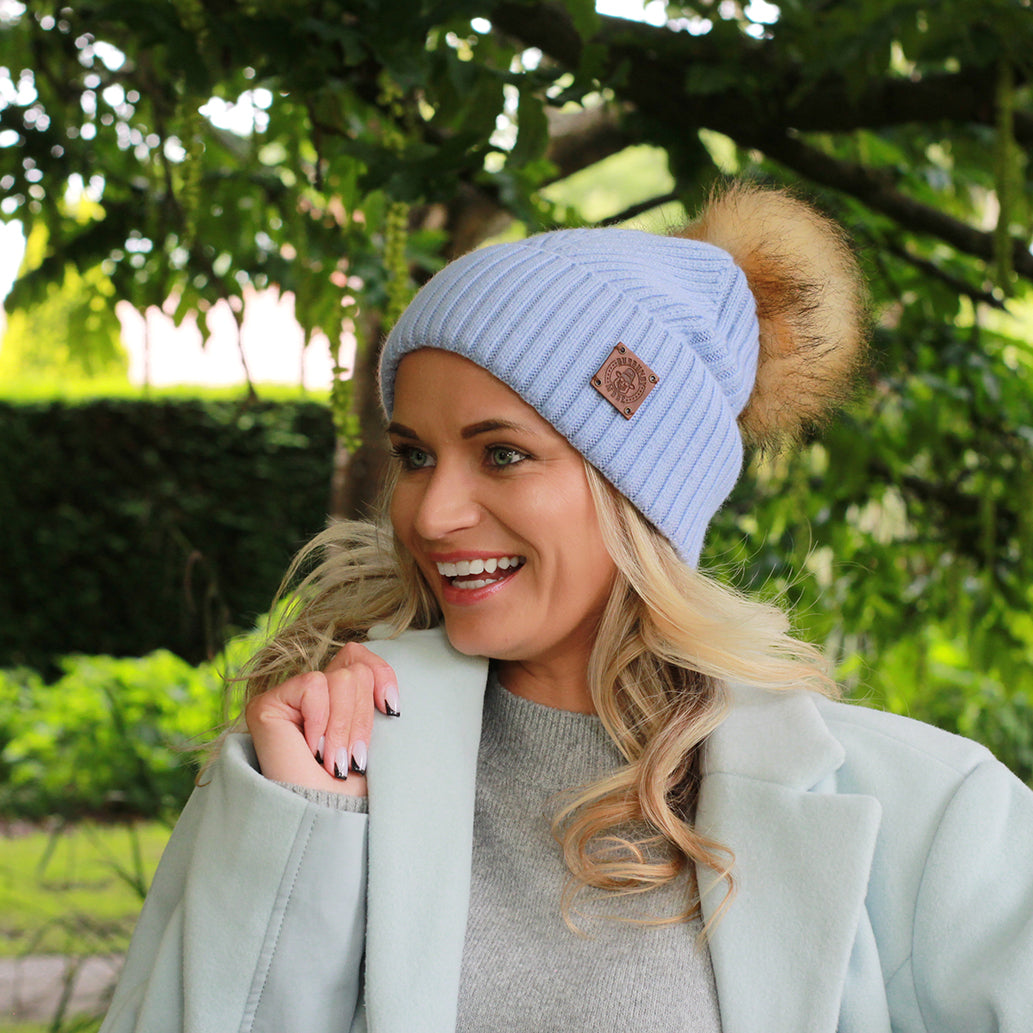 sky aqua blue Silk-Lined Cashmere Beanie for Women – Frizz-Free Winter Hat with Faux Fur Pom Pom, Cozy Gift for Her, Soft Warm Luxury Beanie 