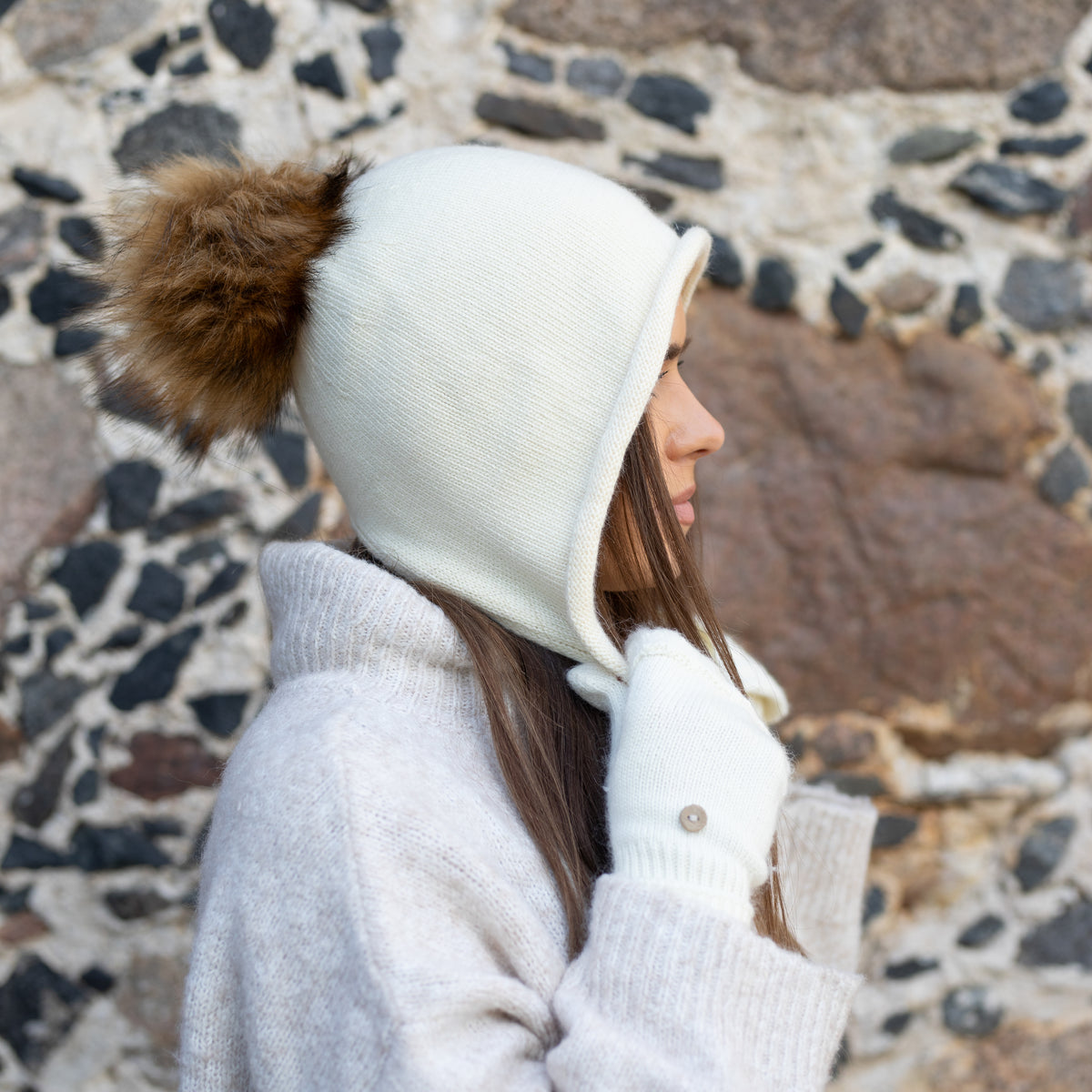 white Women’s Cashmere Winter Hat