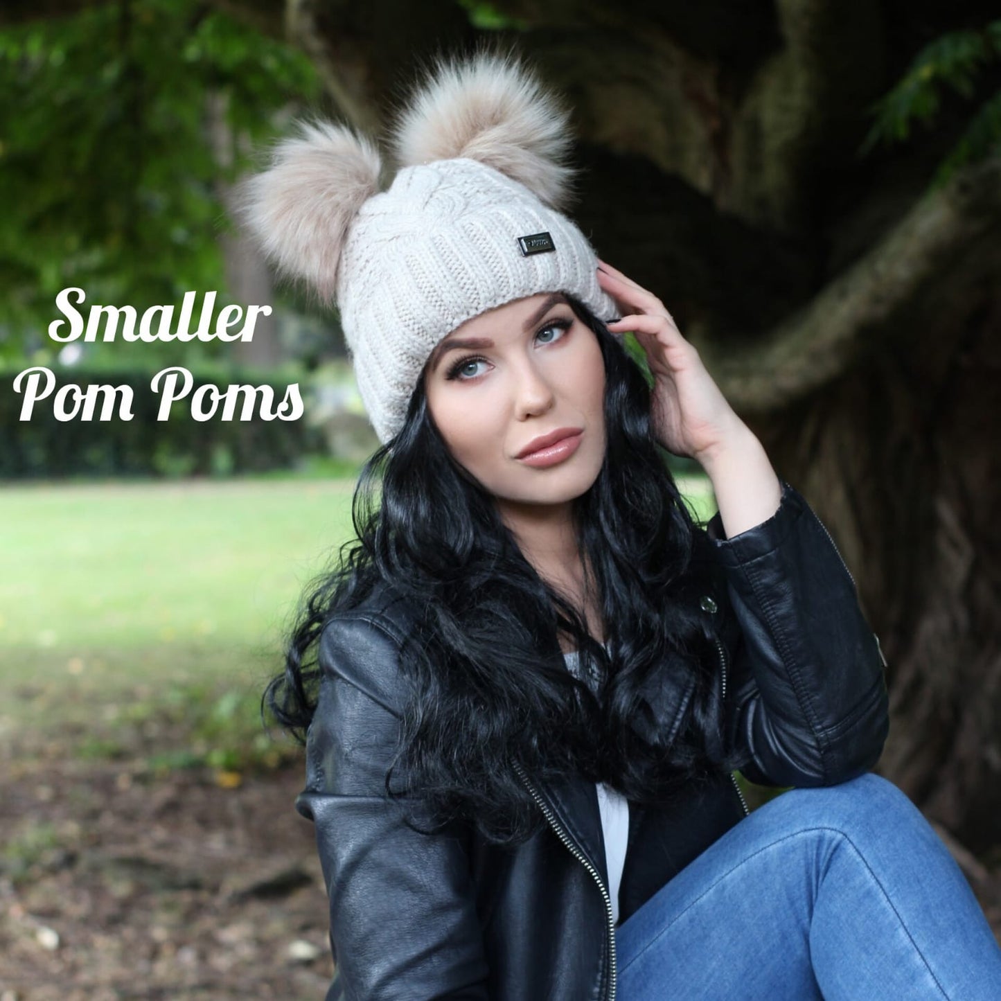 Women’s Double Pom Pom Winter Hat – Fleece-Lined Wool Beanie, Windproof & Warm, Cute Cold Weather Gift for Girls or Her