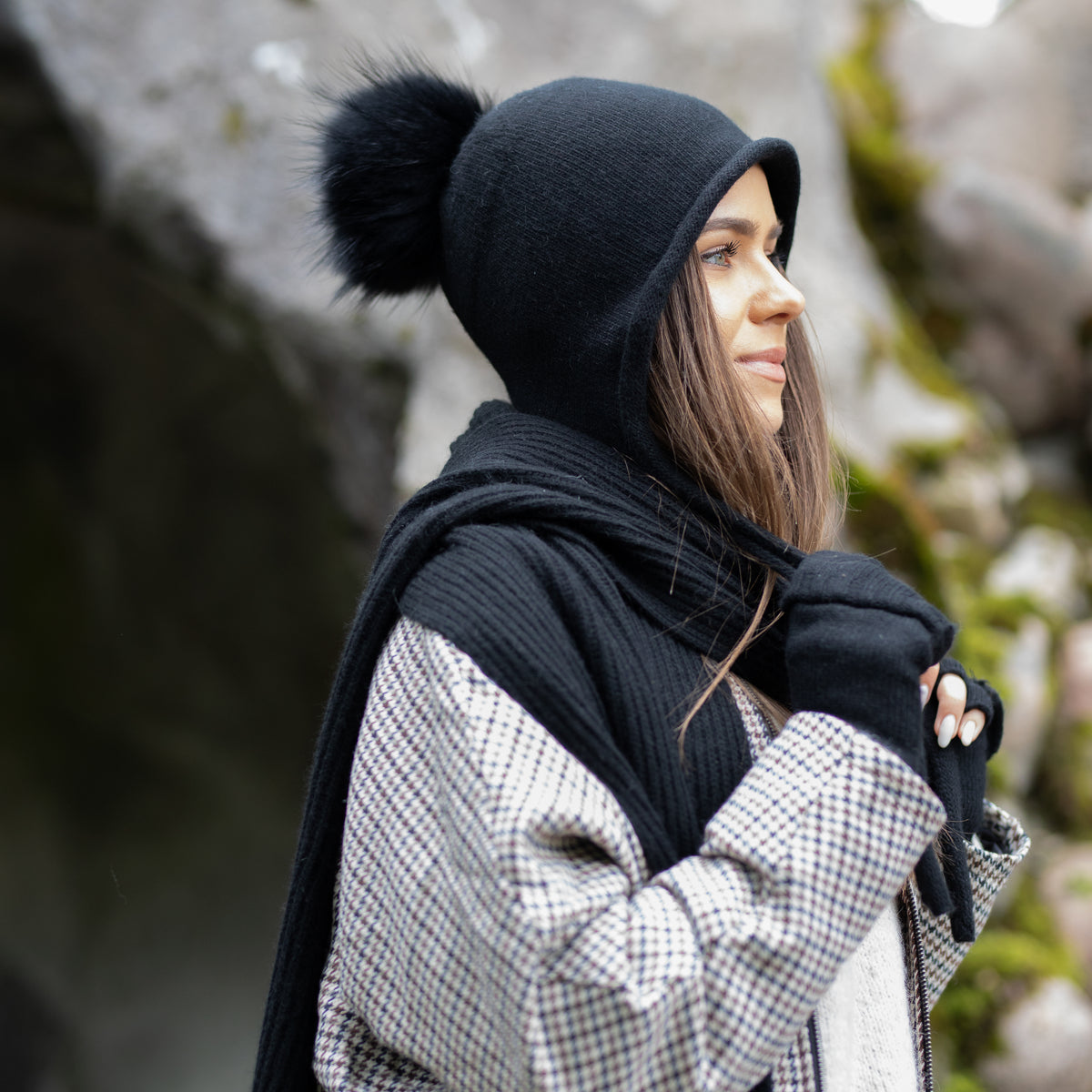 Women’s Cashmere Winter Hat With Real Fox Fur