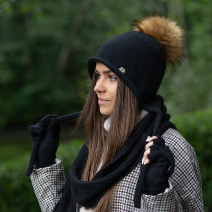 Women’s Cashmere Winter Hat With Real Fox Fur