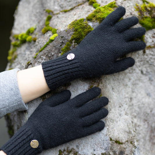 black Women’s Cashmere Gloves