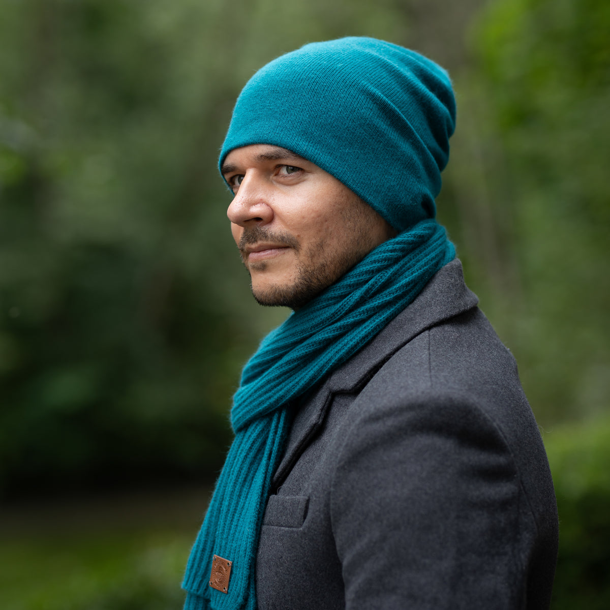 teal blue Men’s Double-Layer Cashmere Beanie