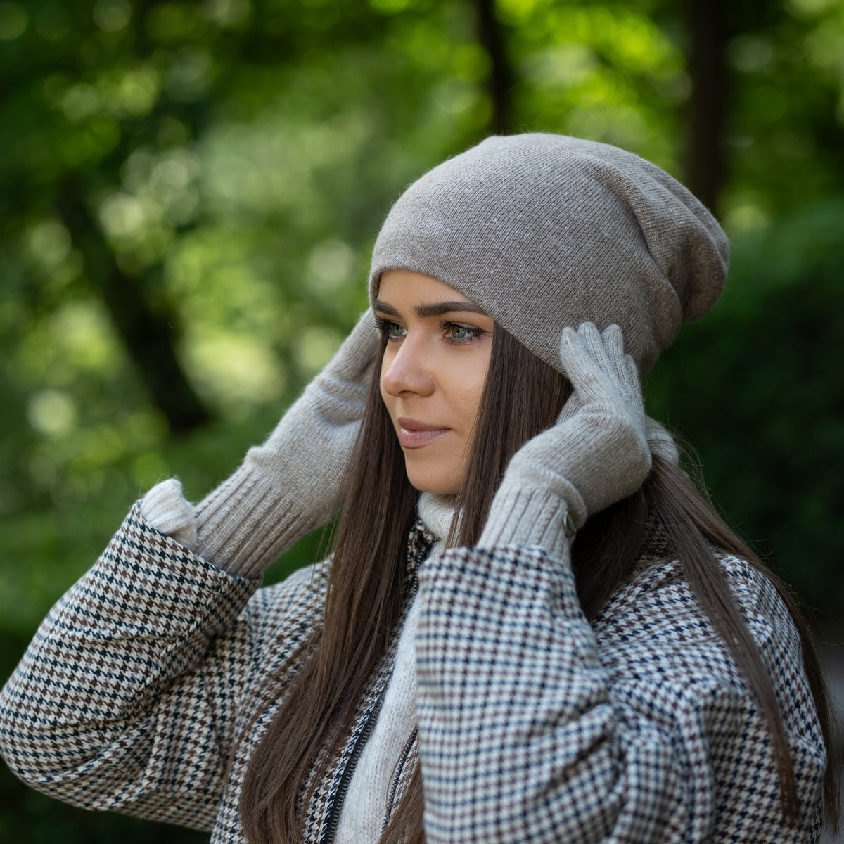 brown Women’s Double-Layer Cashmere Beanie – 2-in-1 Style
