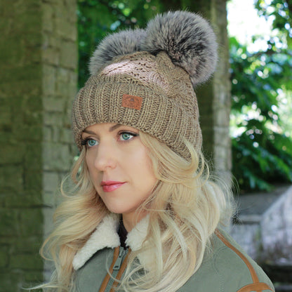 Women’s Double Pom Pom Winter Hat – Fleece-Lined Wool Beanie, Windproof & Warm, Cute Cold Weather Gift for Girls or Her