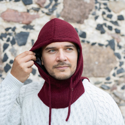 burgundy Men’s 100% Mulberry Silk-Lined Cashmere Hooded Hat
