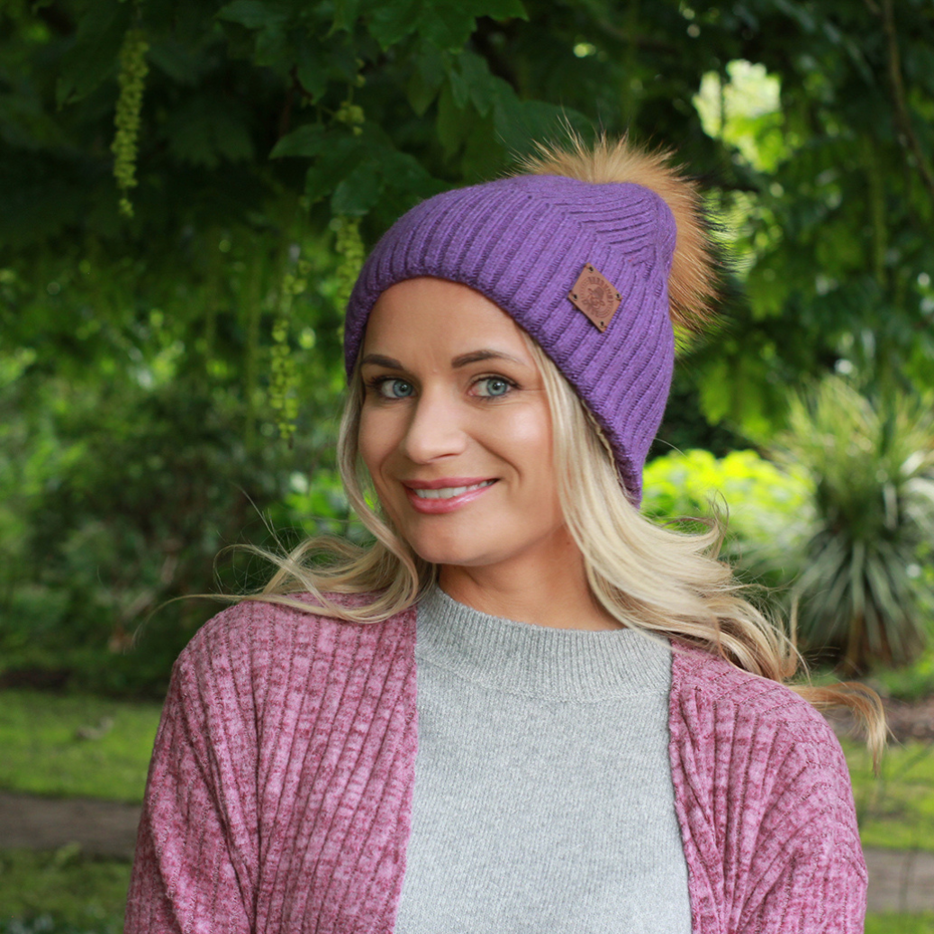 purple Silk-Lined Cashmere Beanie for Women – Frizz-Free Winter Hat with Fox Fur Pom Pom, Cozy Gift for Her, Soft Warm Luxury Beanie