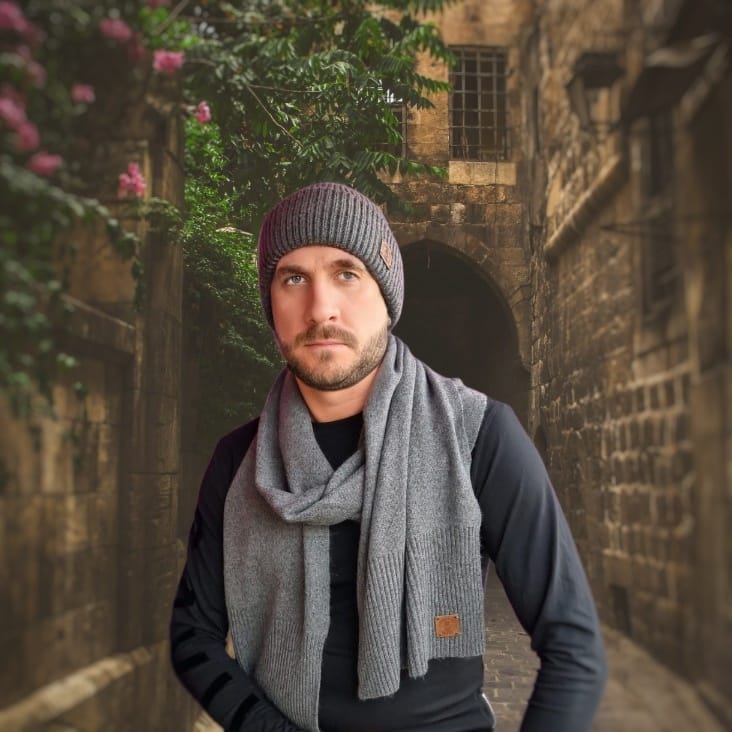 dark grey Long and Wide Cashmere Scarf for Women & Men – Soft, Warm Winter Wrap, Elegant Gift for Her or Him, Cozy Unisex Accessory for Cold Weather