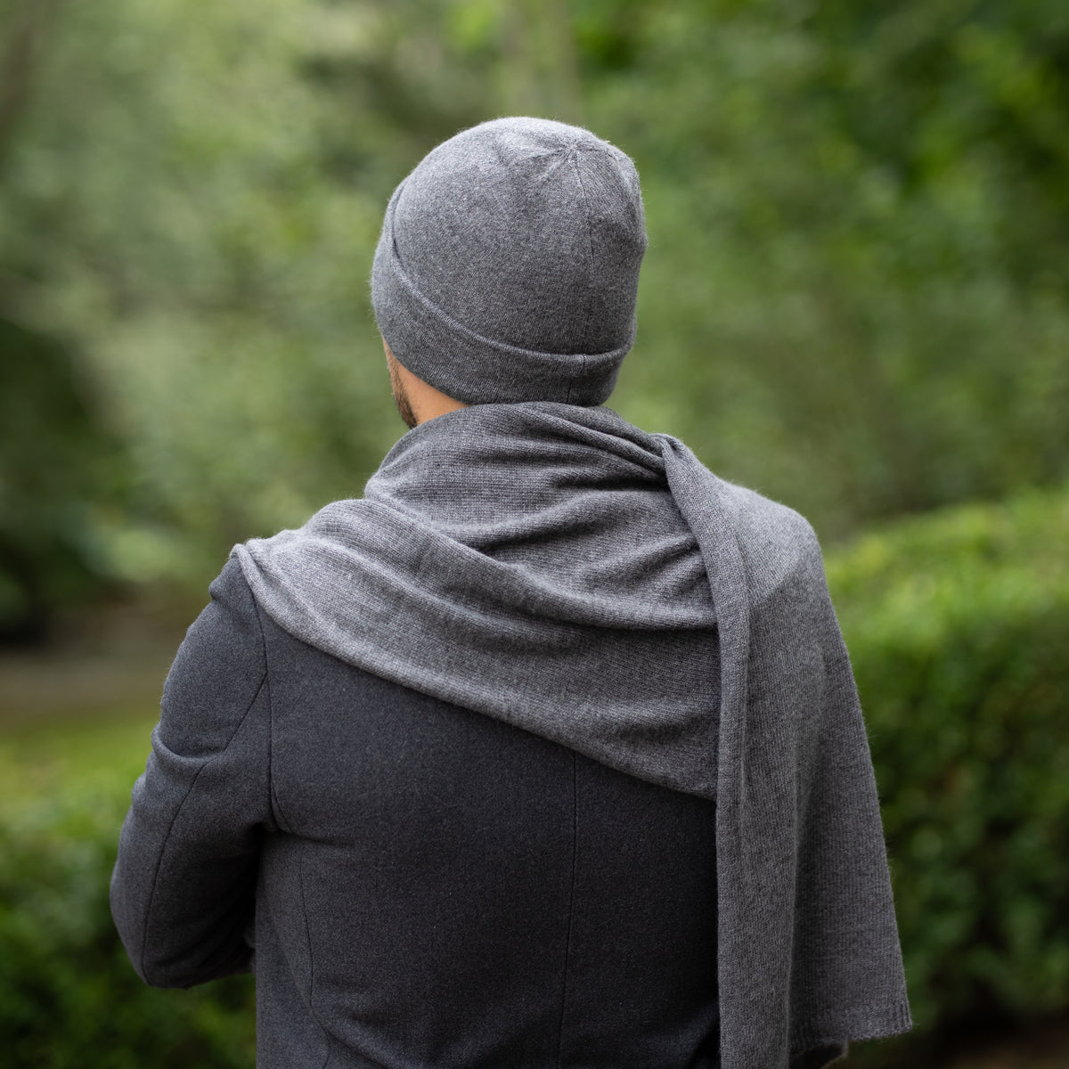 dark grey Men’s Double-Layer Cashmere Beanie
