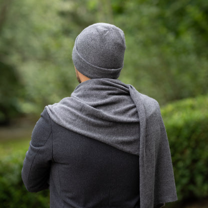 dark grey Men’s Double-Layer Cashmere Beanie