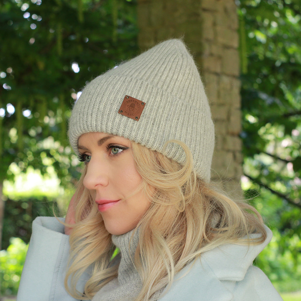 grey Women’s Winter Cashmere Hat and Neck Warmer Set – Soft Warm Beanie & Snood Gift for Her, Cozy 2-Piece Cold Weather Accessory