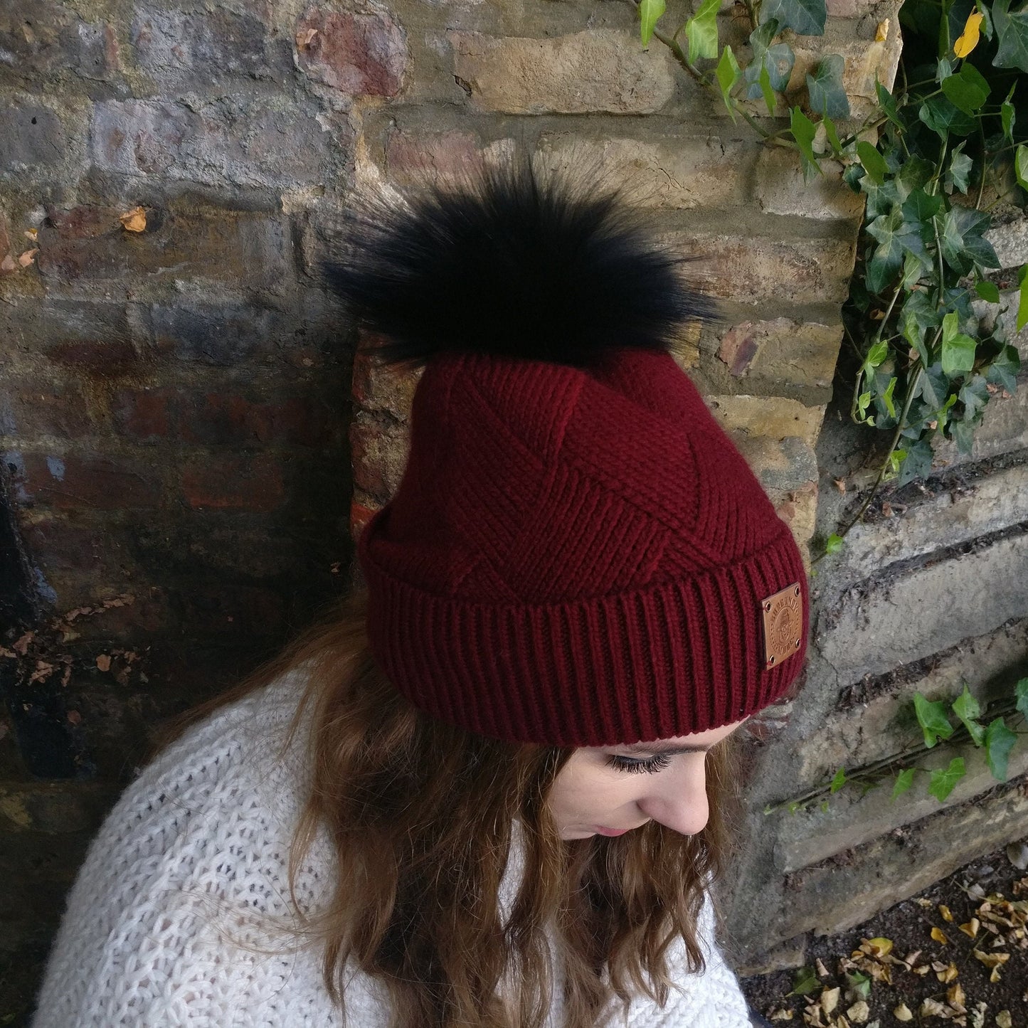 Cashmere fox fur pom pom women's winter hat, Solid colour cashmere beanie, Gift for her.
