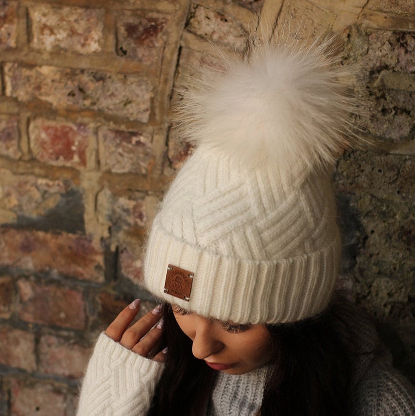 Cashmere white hat, White cashmere beanie, Knit hat, Real fur pom pom hat, Cozy and super soft women winter white cashmere hat, Gift for her