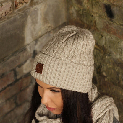 Kaschmir-Set: Mütze, Handschuhe, Schal, Strickset, gemütliches und superweiches Winter-Kaschmir-Set für Damen.