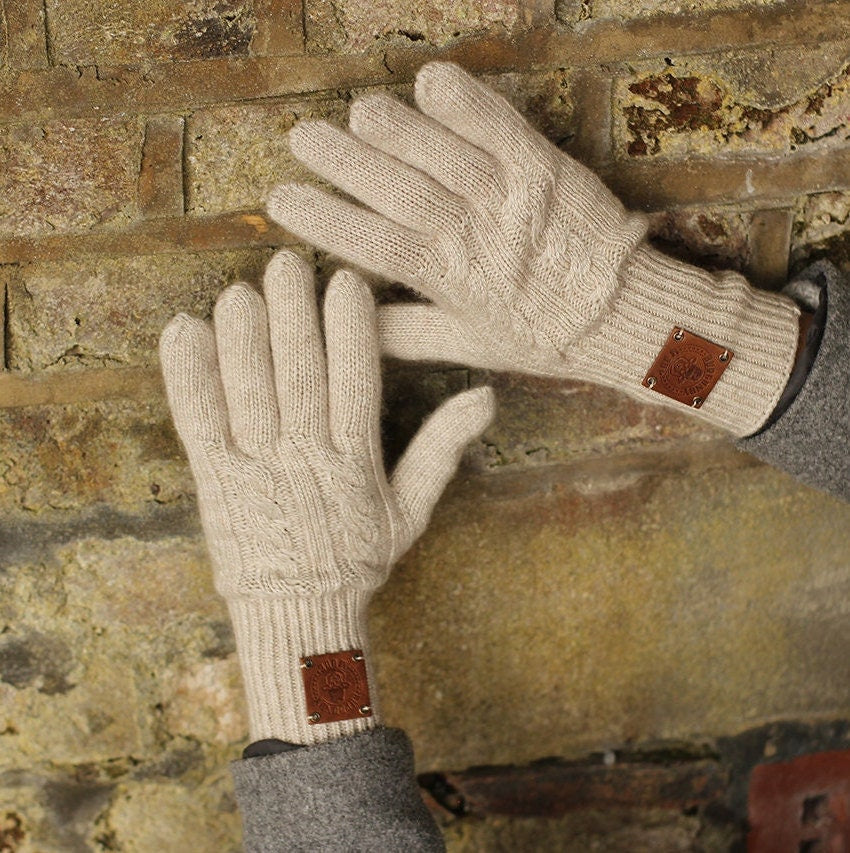 Ensemble en cachemire pour femme : bonnet à pompon en fourrure de renard, gants, écharpe, ensemble en tricot, ensemble d'hiver en cachemire pour femme, douillet et doux. Cadeau pour elle.