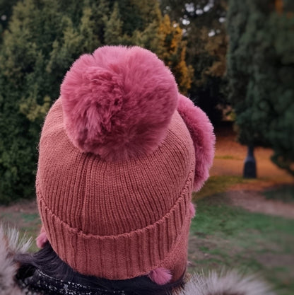 Women's earflap fleece inner pom pom hat