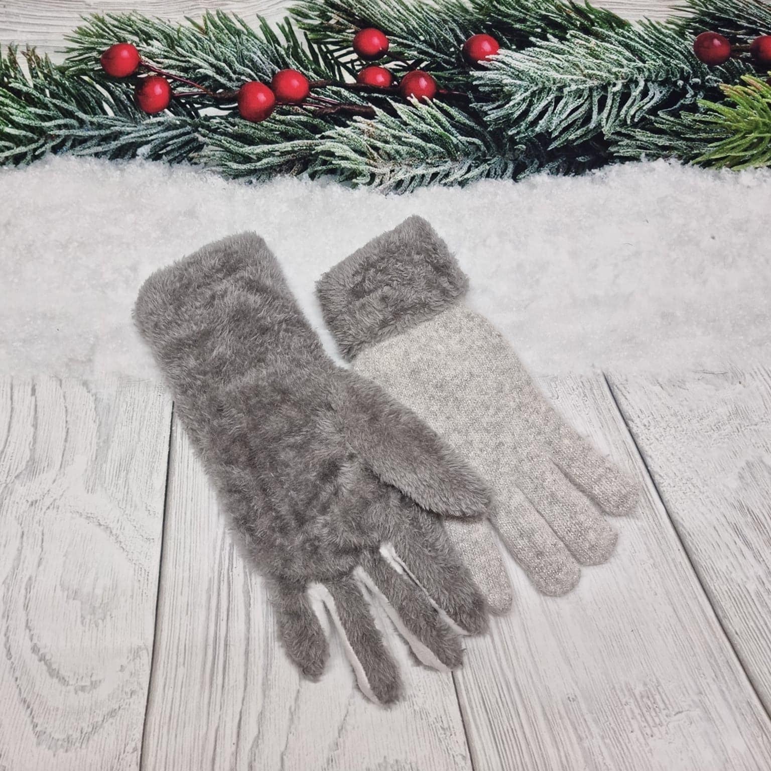 Luxuriously Warm Angora Wool Gloves – Thick, Lined Winter Essentials for Women