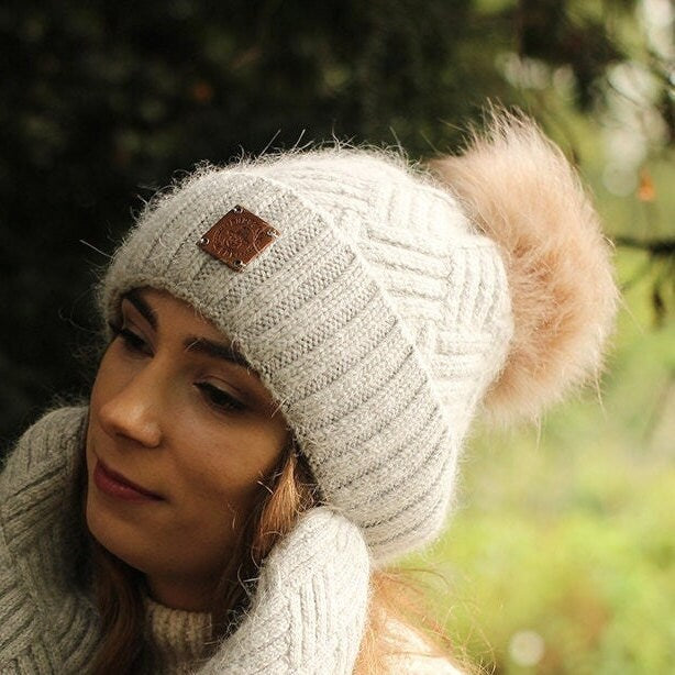 Grey Warm Cashmere Women's Beanie with Faux Fur Pom Pom – Soft Winter Hat, Perfect Gift for Her