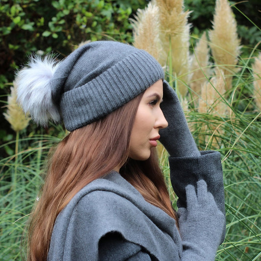 Ensemble en cachemire pour femme : bonnet, gants, écharpe, bonnet à pompon en fausse fourrure de cachemire, ensemble d'hiver en cachemire chaud et doux pour femme, cadeau pour elle