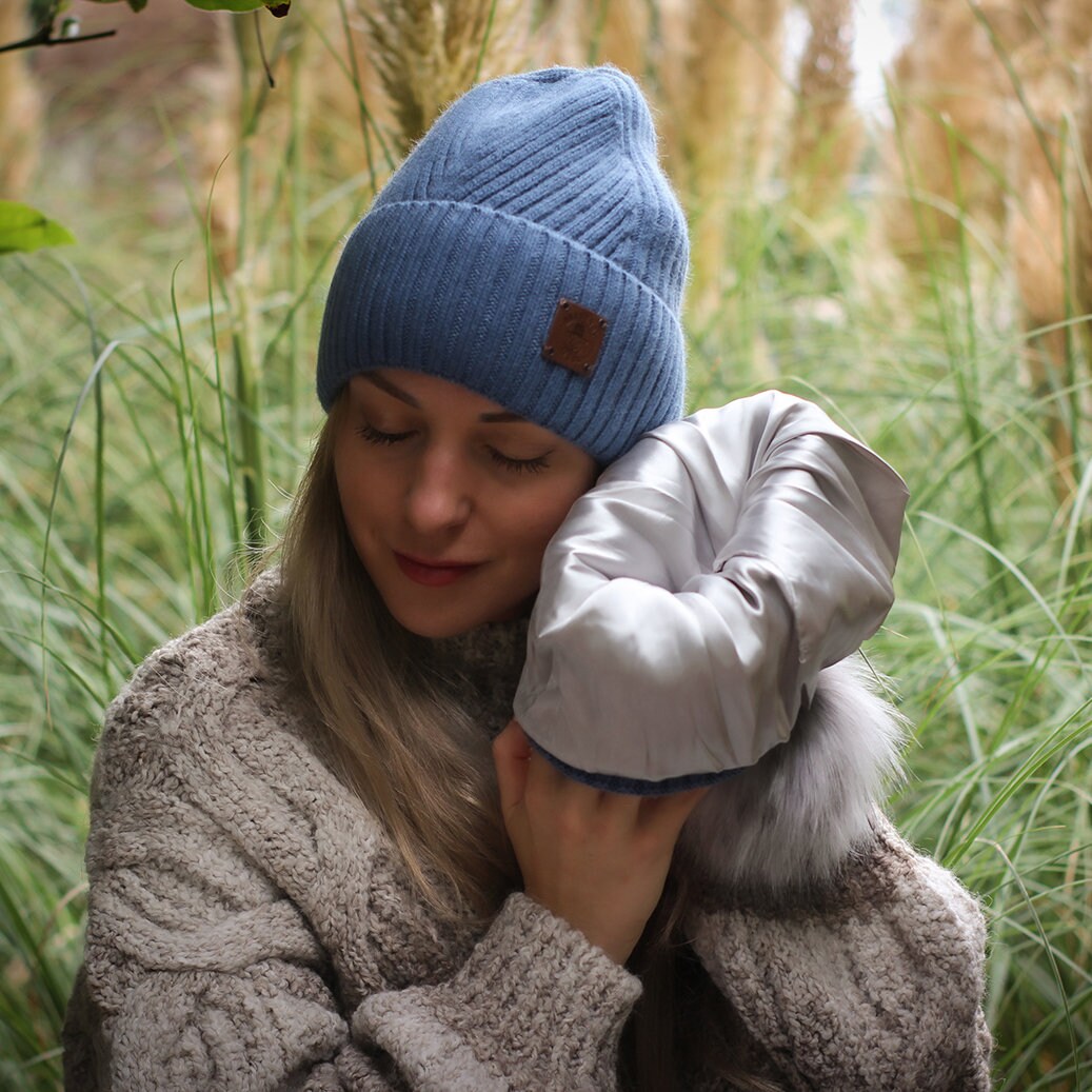 Cashmere Silk Lined Knit Beanie: Unisex Winter Windproof Hat, Great for thick, Curly, Frizz-free hair