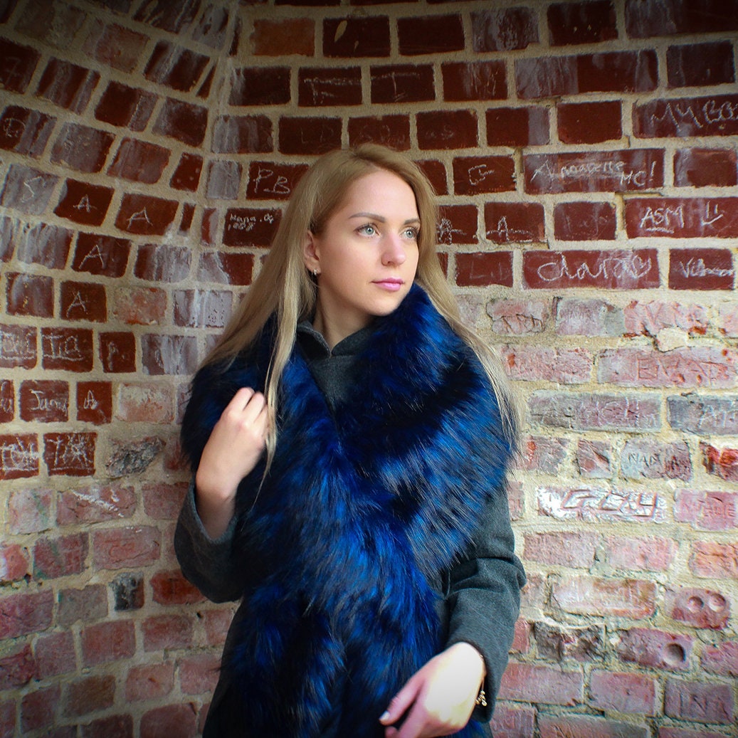 Faux Fur Wrap Bridal Shawl in Beige, Blue, Black | Faux Fur Stole