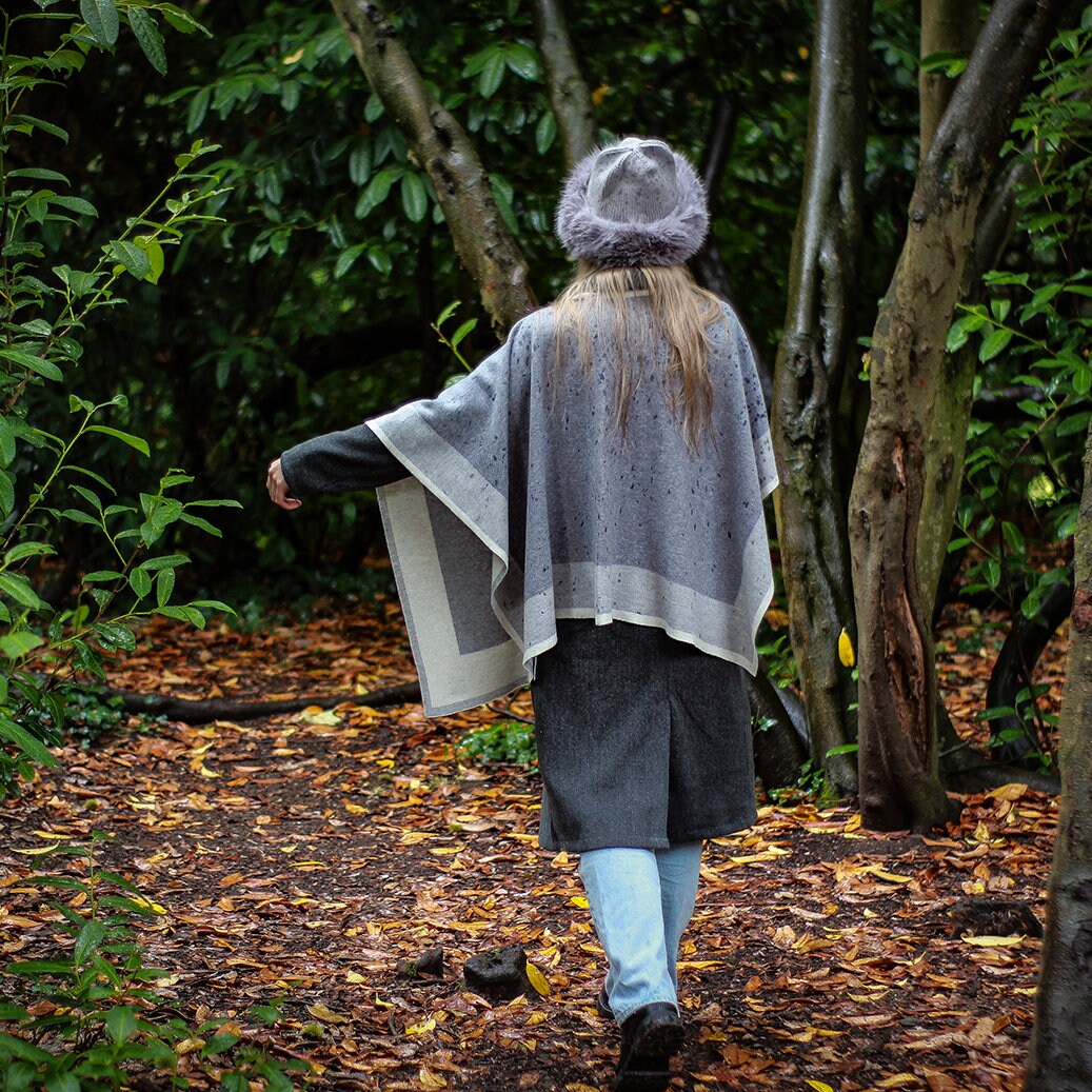 Luxurious Cashmere Women's Wrap, Cape, and Shawl – Elegant, Versatile, and Perfect Gift for Her