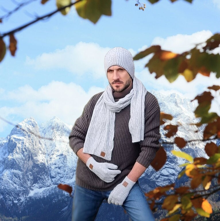 Cashmere set for men's: hat, gloves, scarf,  Knit set, Cozy and soft men's winter cashmere set. Gift for him.