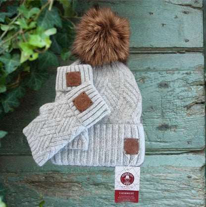Cashmere hat and fingerless gloves set, Fox fur pom pom cashmere beanie hat, Warm and soft winter cashmere set for womens.   Gift for her
