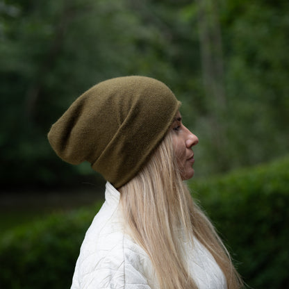 forest green Women’s Double-Layer Cashmere Beanie – 2-in-1 Style