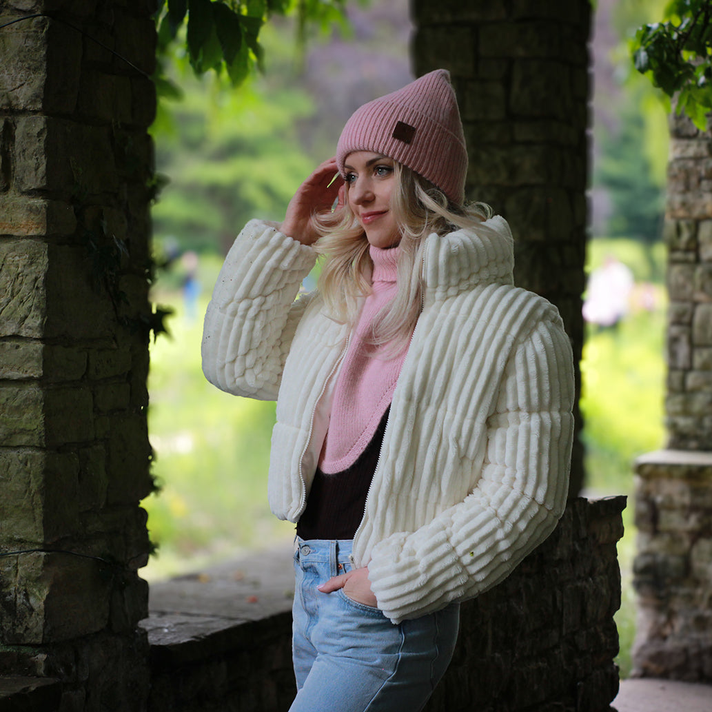 pink Women’s Winter Cashmere Hat and Neck Warmer Set – Soft Warm Beanie & Snood Gift for Her, Cozy 2-Piece Cold Weather Accessory