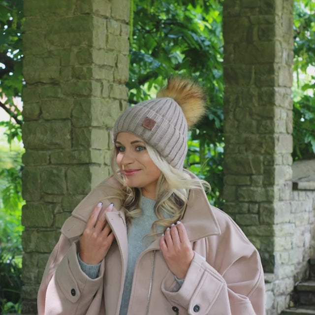 Silk-Lined Cashmere Hat with Fox Fur Pom Pom – Smaller Size