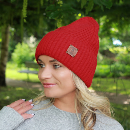 red Satin-Lined Women’s Cashmere Hat
