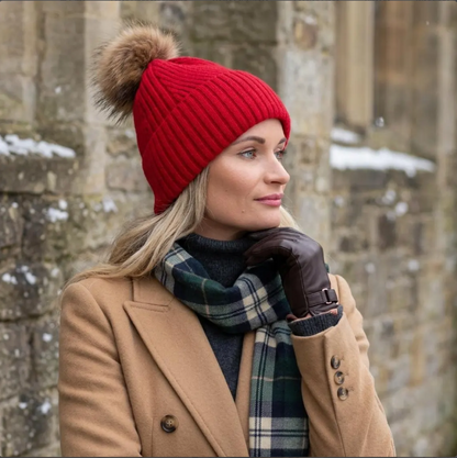red womens cashmere hat