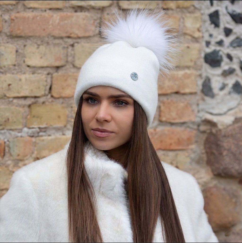white 100% Mulberry Silk Lined Cashmere Hat