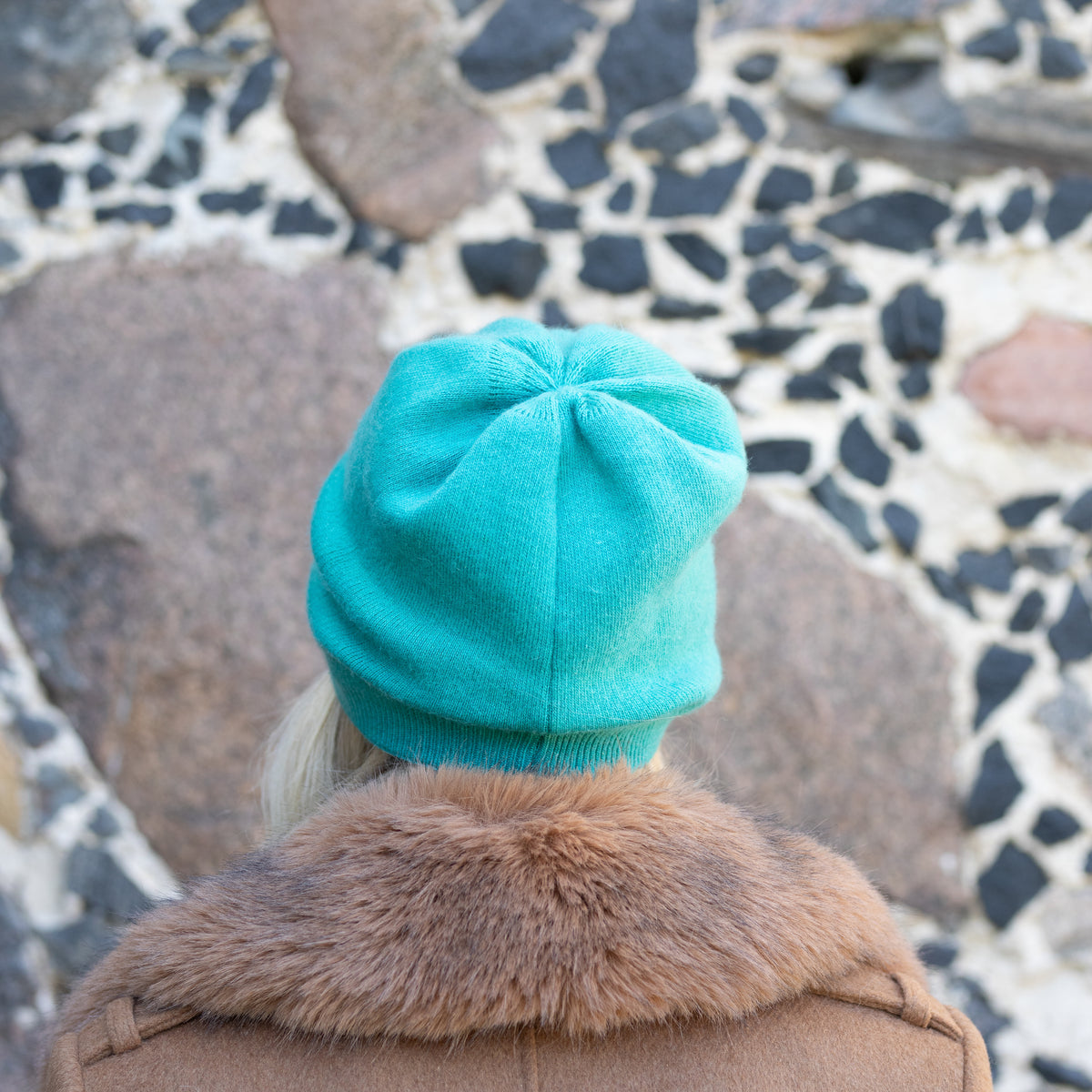 teal blue Women’s Double-Layer Cashmere Beanie