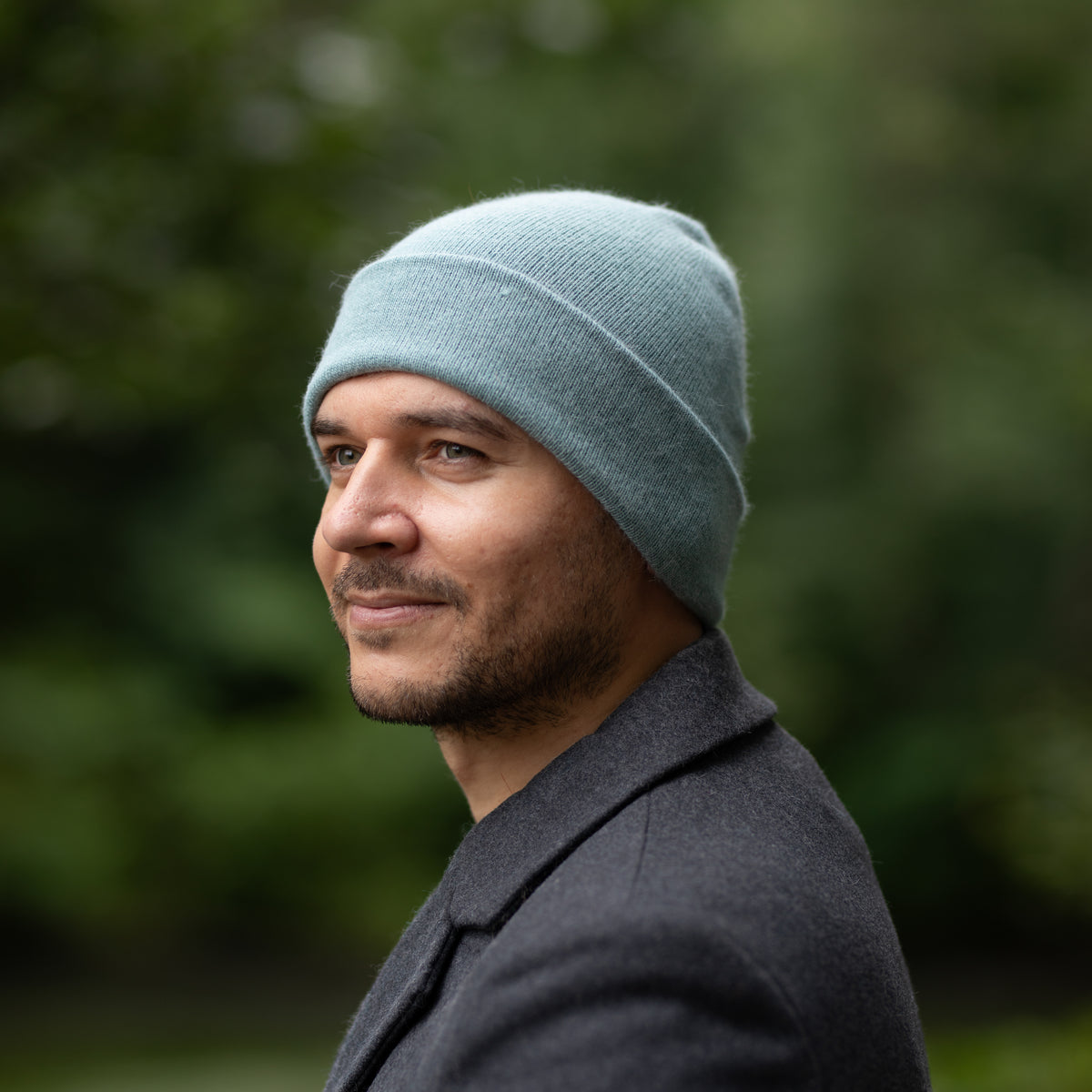 sky blue Men’s Double-Layer Cashmere Beanie