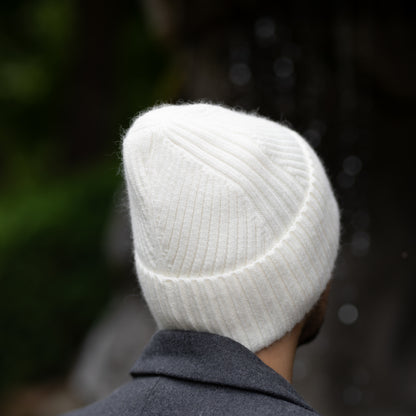 white 100% Mulberry Silk Lined Men’s Cashmere Hat