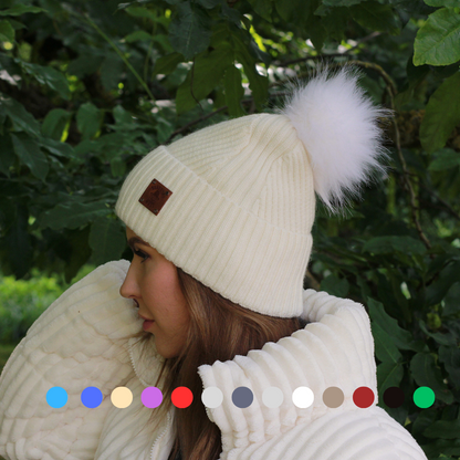 white Silk-Lined Cashmere Beanie for Women – Frizz-Free Winter Hat with Faux Fur Pom Pom, Cozy Gift for Her, Soft Warm Luxury Beanie
