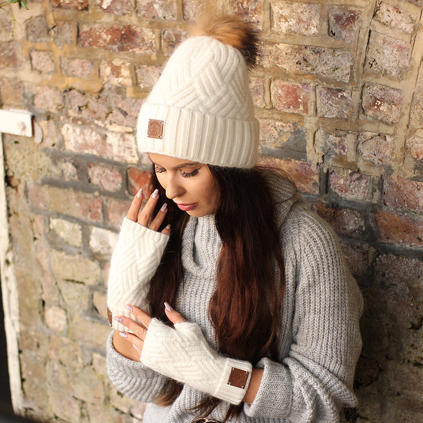 white Cashmere hat and fingerless gloves set, Fox fur pom pom cashmere beanie hat, Warm and soft winter cashmere set for womens, Gift for her